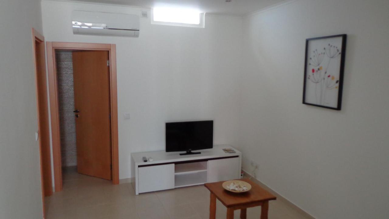 Nunes Apartments Mexilhoeira da Carregacao Экстерьер фото